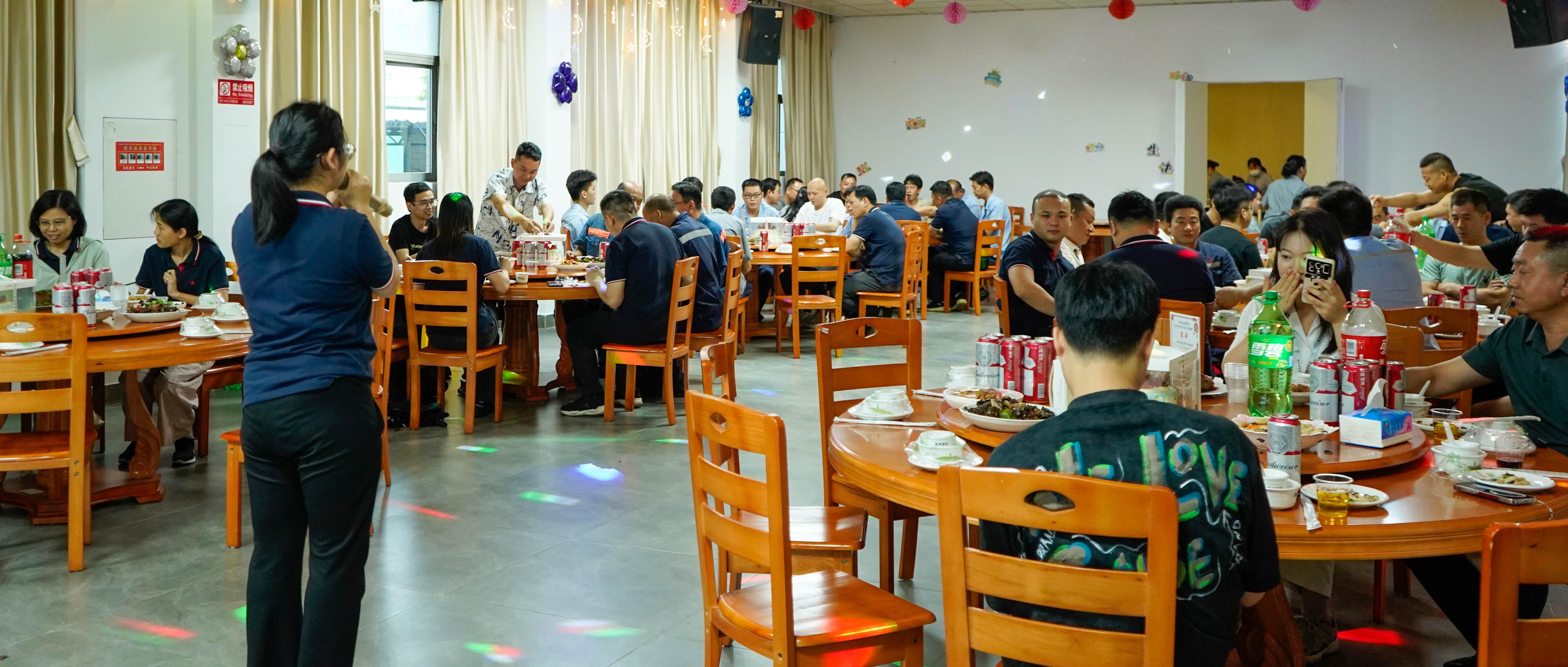 員工生日會(huì) | 巧手納福，溫情共聚